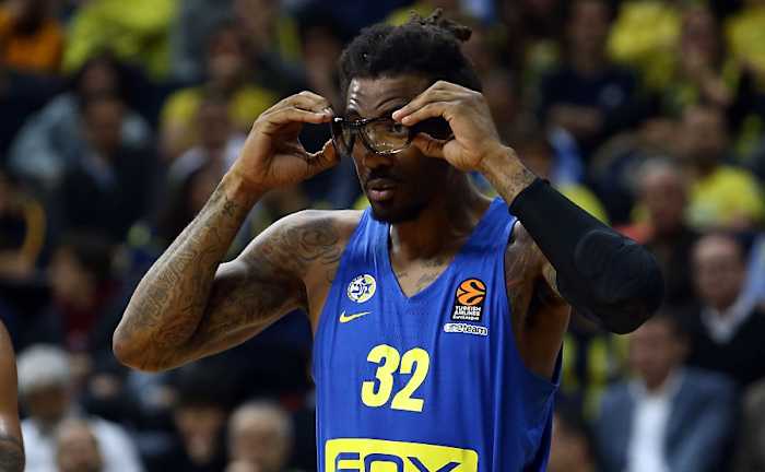 Former NBA center Amar'e Stoudemire lifted Maccabi Tel Aviv to the Israeli league championship.